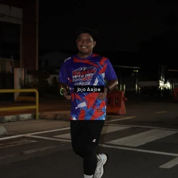 Runner Photo 6056086