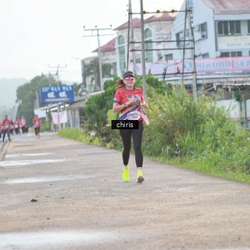 Runner Photo 6056088