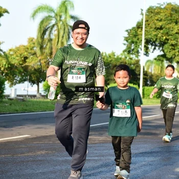 Runner Photo 6056090