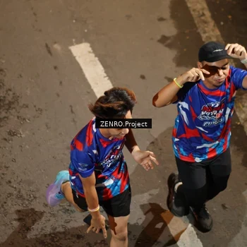 Runner Photo 6056095