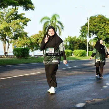 Runner Photo 6056109