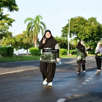 Runner Photo 6056112