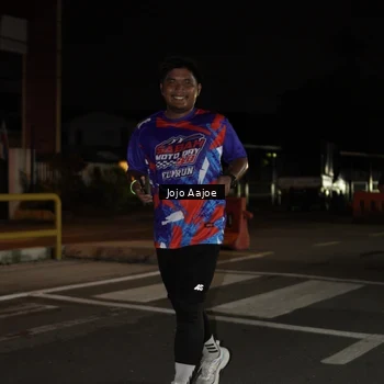Runner Photo 6056114