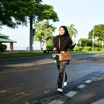 Runner Photo 6056133