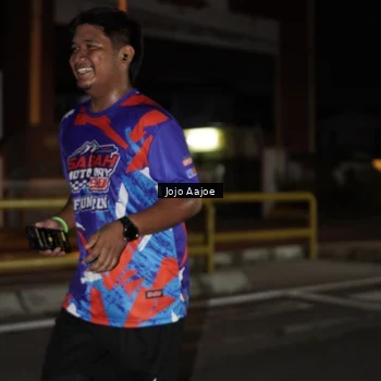 Runner Photo 6056136