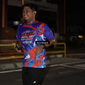 Runner Photo 6056137