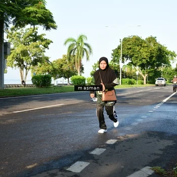 Runner Photo 6056140