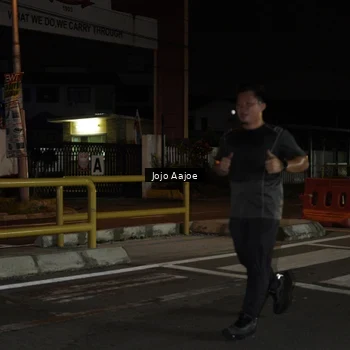Runner Photo 6056143
