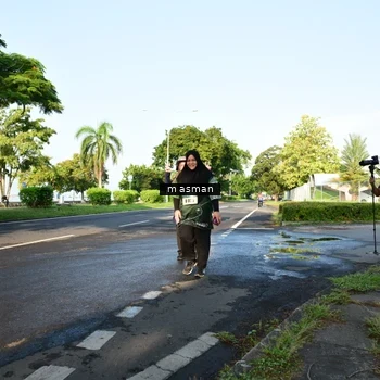 Runner Photo 6056153