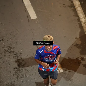 Runner Photo 6056205