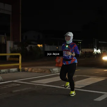 Runner Photo 6056218