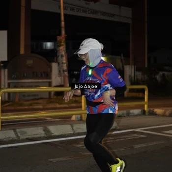 Runner Photo 6056245