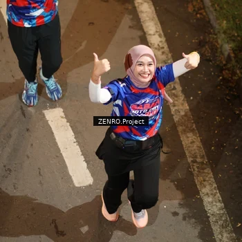 Runner Photo 6056259