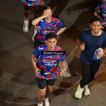 Runner Photo 6056261