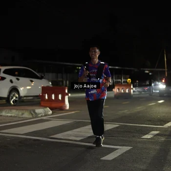 Runner Photo 6056265
