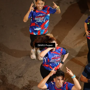 Runner Photo 6056271