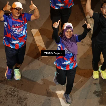 Runner Photo 6056290