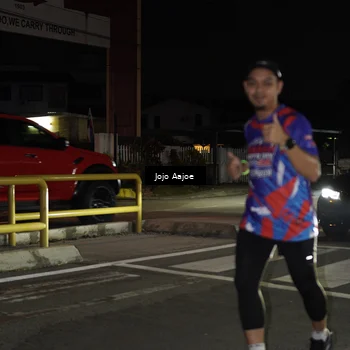 Runner Photo 6056298