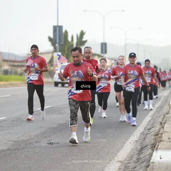 Runner Photo 6056300