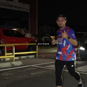 Runner Photo 6056301