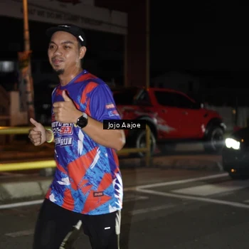 Runner Photo 6056306