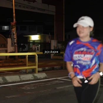 Runner Photo 6056351