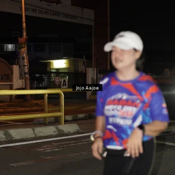 Runner Photo 6056358