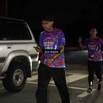 Runner Photo 6056359