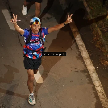 Runner Photo 6056363