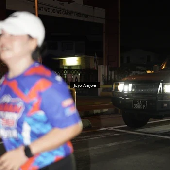 Runner Photo 6056373