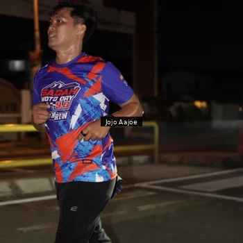 Runner Photo 6056382