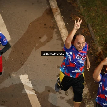 Runner Photo 6056397