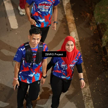 Runner Photo 6056431
