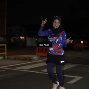 Runner Photo 6056435