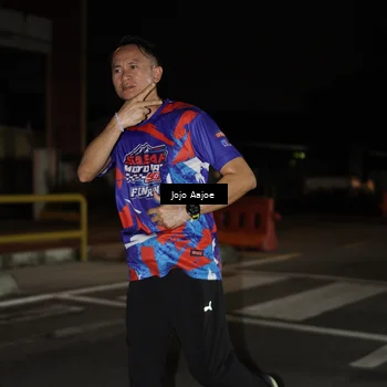 Runner Photo 6056458
