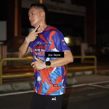 Runner Photo 6056472