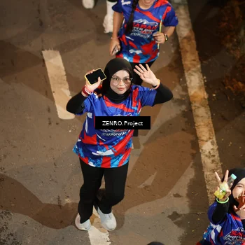 Runner Photo 6056480