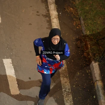 Runner Photo 6056488