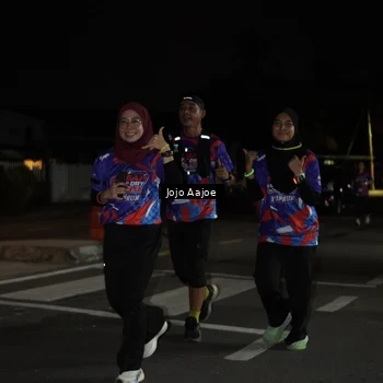 Runner Photo 6056519