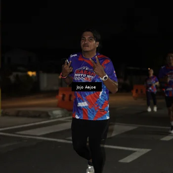 Runner Photo 6056543