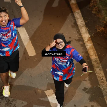Runner Photo 6056559