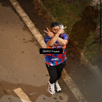 Runner Photo 6056567
