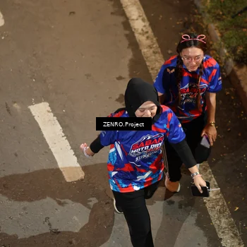 Runner Photo 6056589