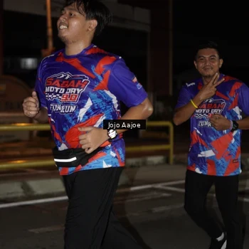 Runner Photo 6056610