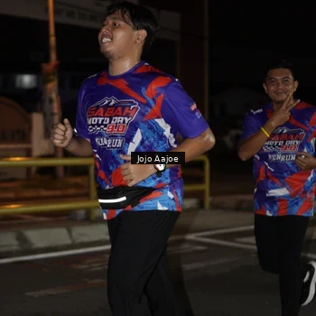 Runner Photo 6056615