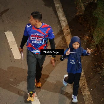 Runner Photo 6056635