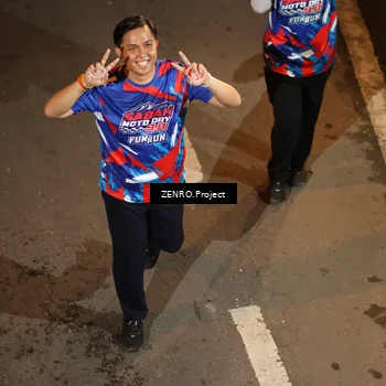 Runner Photo 6056642