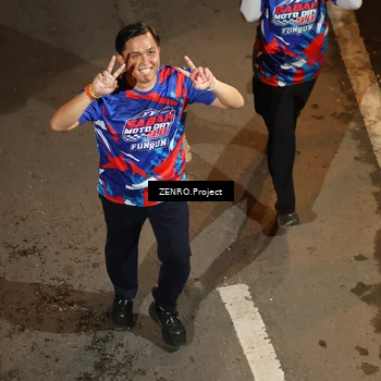 Runner Photo 6056644