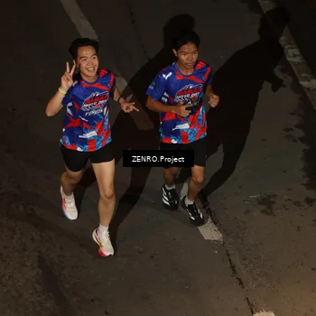 Runner Photo 6056646