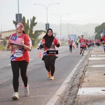 Runner Photo 6056664